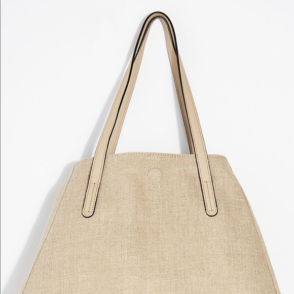 NWT Free People reversible linen tote - Picture 4 of 7